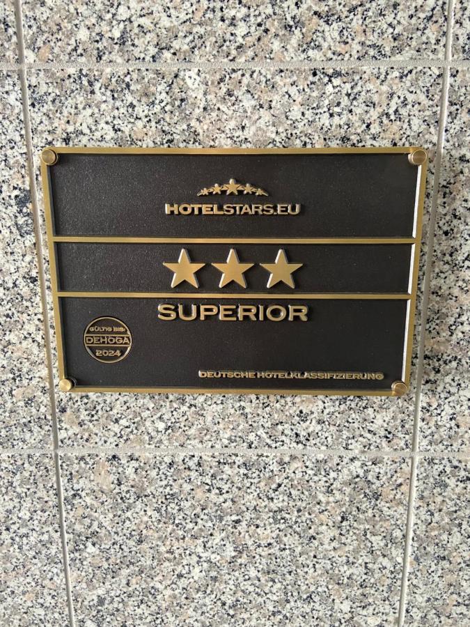 Hotel Heymann カイザースラウテルン エクステリア 写真
