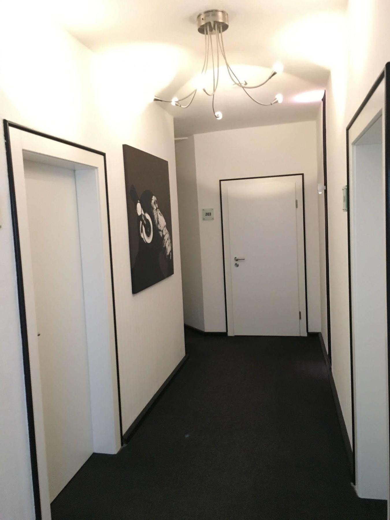 Hotel Heymann カイザースラウテルン エクステリア 写真